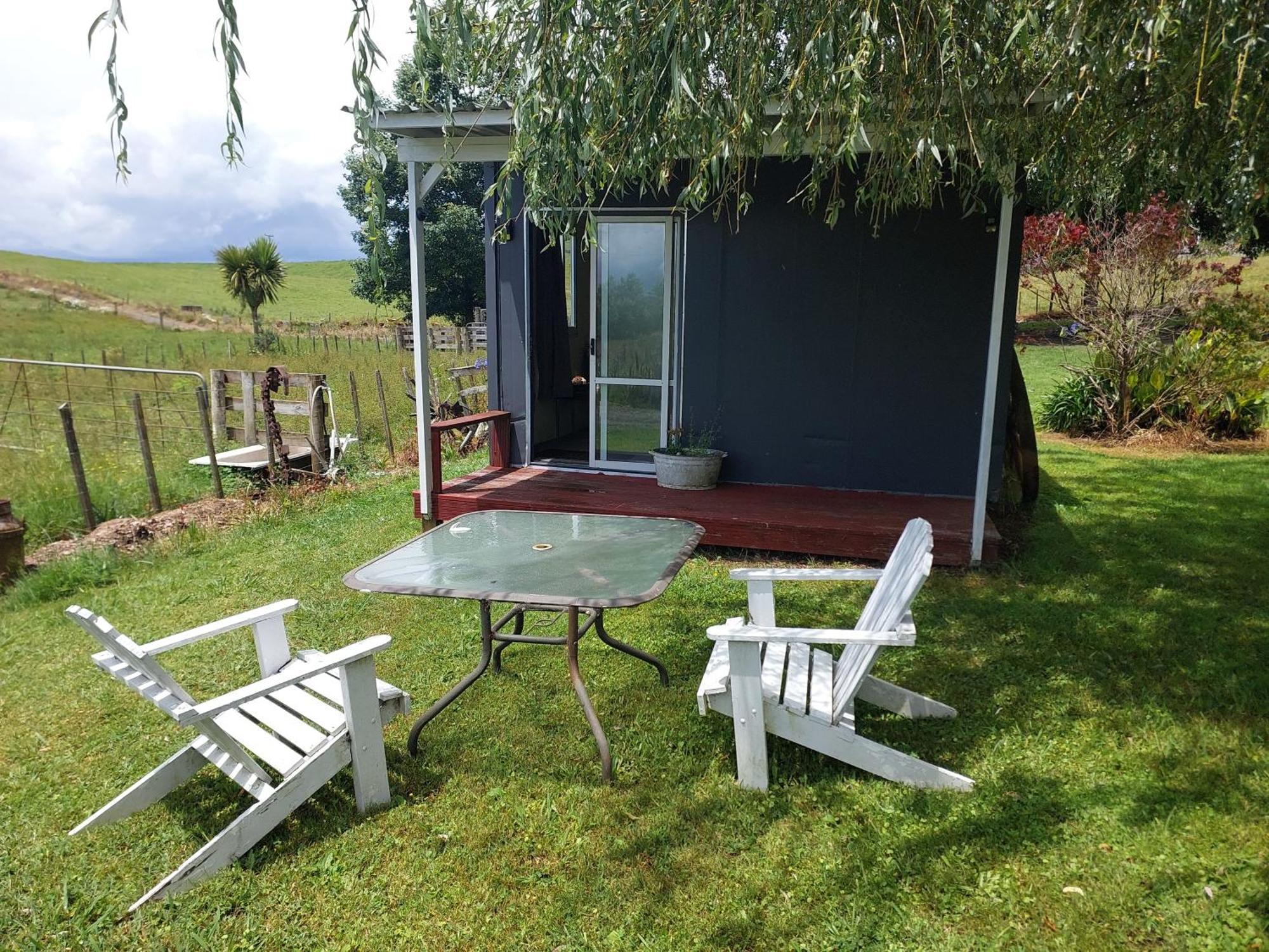 Waitomo Farmstay ไวโตโมเคฟส์ ภายนอก รูปภาพ